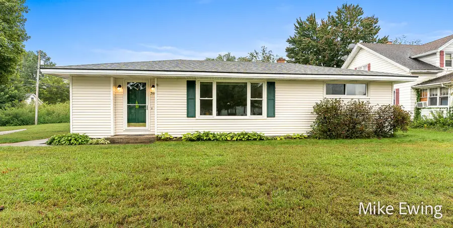 360 W 32nd Street, Holland, MI 49423 - #2