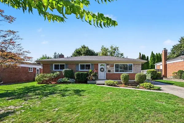 14441 Arden Street, Livonia, MI 48154