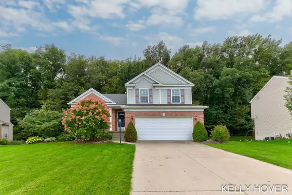 2200 Glenn Canyon Drive Se, Caledonia, MI 49316