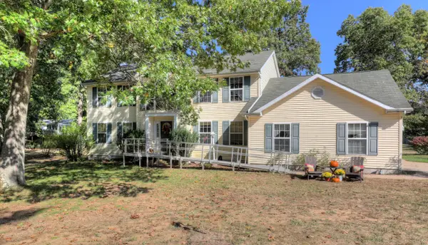 827 Nadeau Drive, Pullman, MI 49450