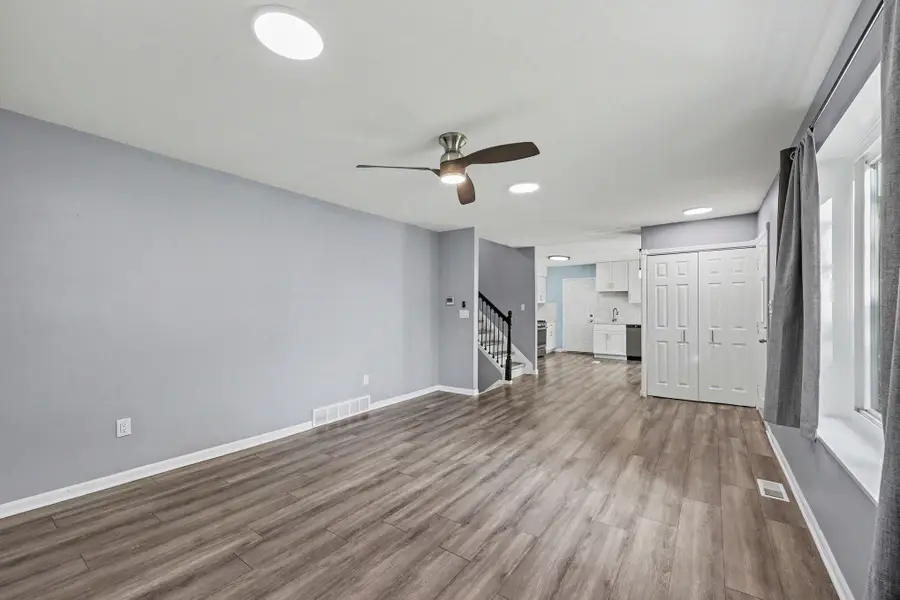 2923 Quartz Drive, Troy, MI 48085 - #3