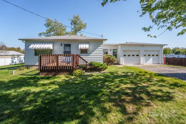 16052 40th Avenue, Coopersville, MI 49404