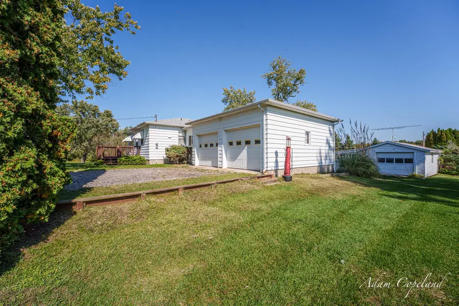 16052 40th Avenue, Coopersville, MI 49404 - #3