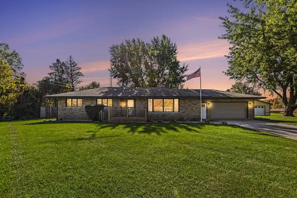 9410 N Branch Road, Watervliet, MI 49098