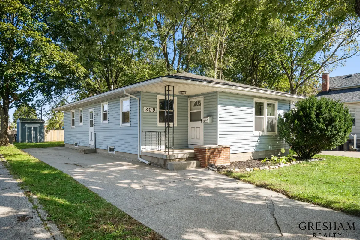 309 E 12th Street, Holland, MI 49423 - #1