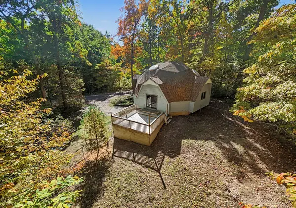 12343 Driscoll Street Ne, Belding, MI 48809