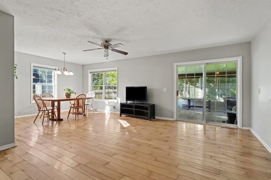 923 N Union Street, Tecumseh, MI 49286 - #3