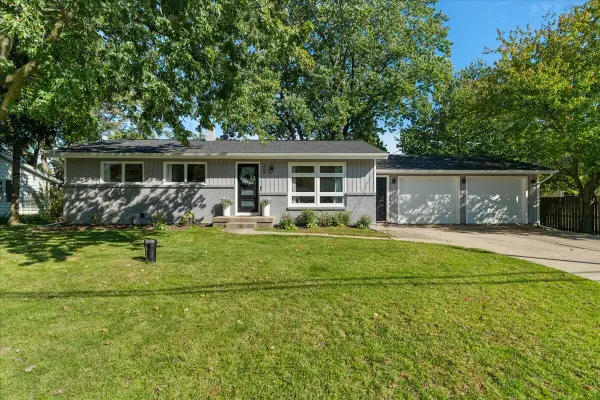 200 Vine Street Se, Caledonia, MI 49316