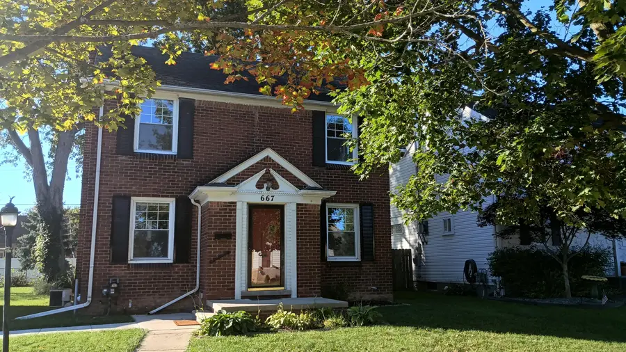 667 North Drive, Wyandotte, MI 48192 - #3