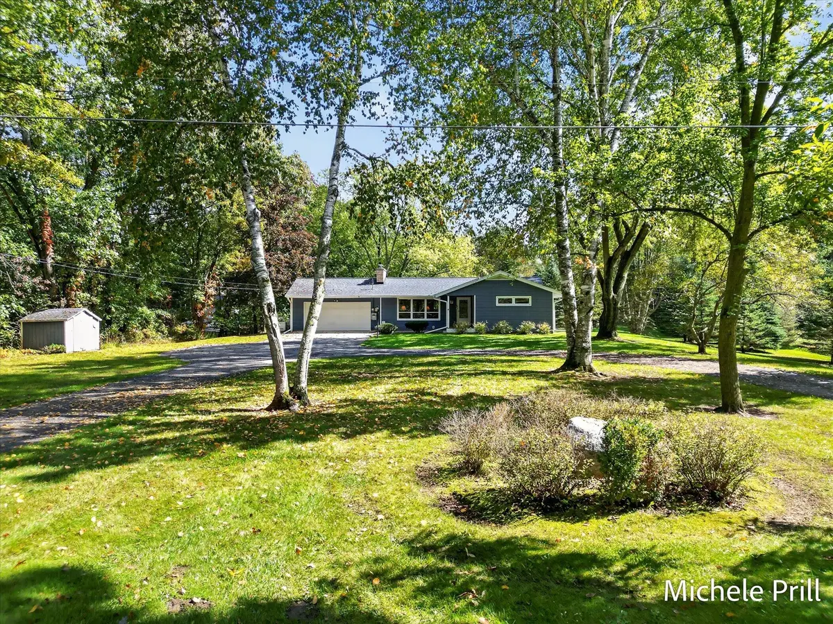 8210 Mccords Avenue Se, Alto, MI 49302 - #1