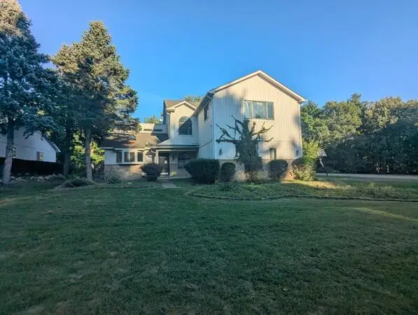 4278 Arbour Drive, Commerce Township, MI 48390 - #1