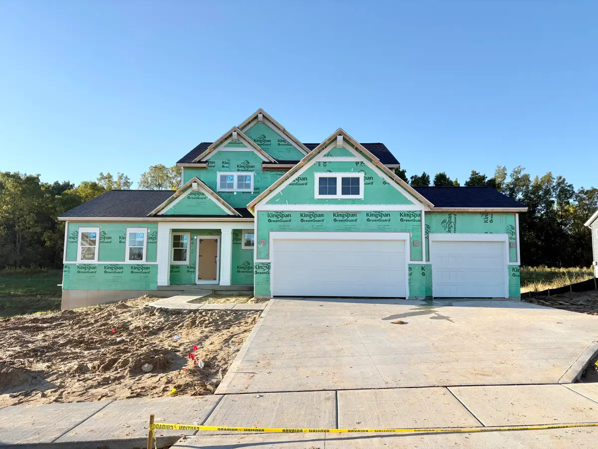 8308 Kettle Oak Drive Se, Alto, MI 49302 - #1