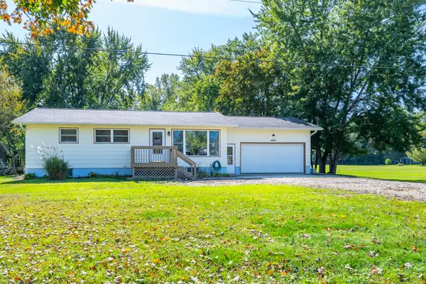 6698 Kruger Road, Three Oaks, MI 49128