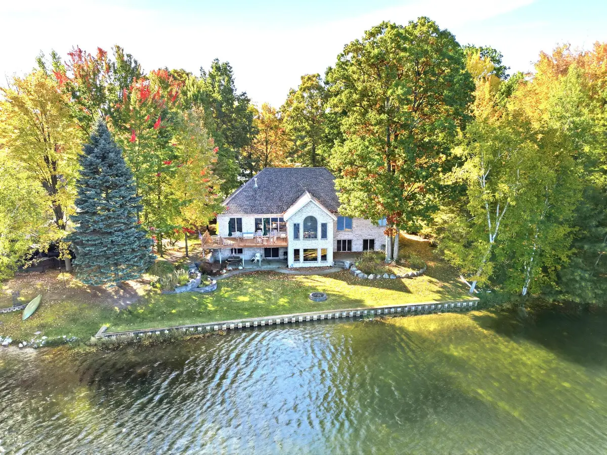 9418 Elmwood Court, Canadian Lakes, MI 49346 - #1