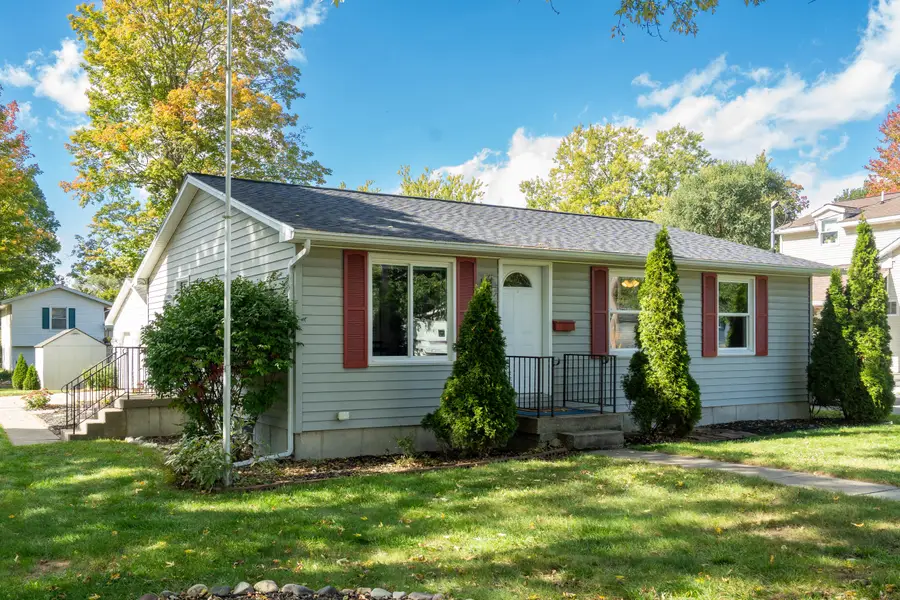 249 Elizabeth Street, Rockford, MI 49341 - #3