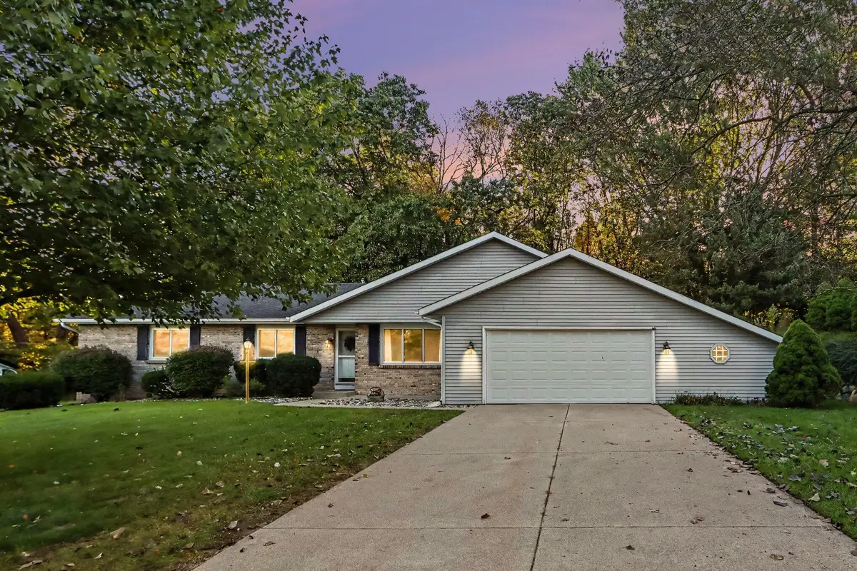 2940 Bramble Drive, Kalamazoo, MI 49009 - #1