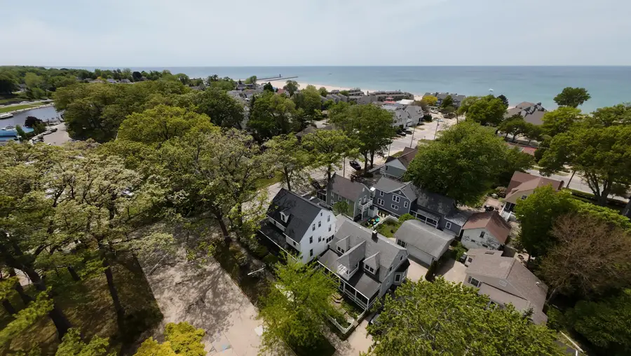 107 Park Avenue, South Haven, MI 49090 - #3