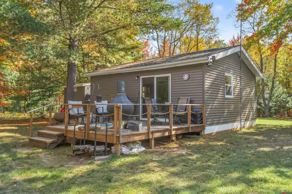 22767 15th Avenue, Sears, MI 49679