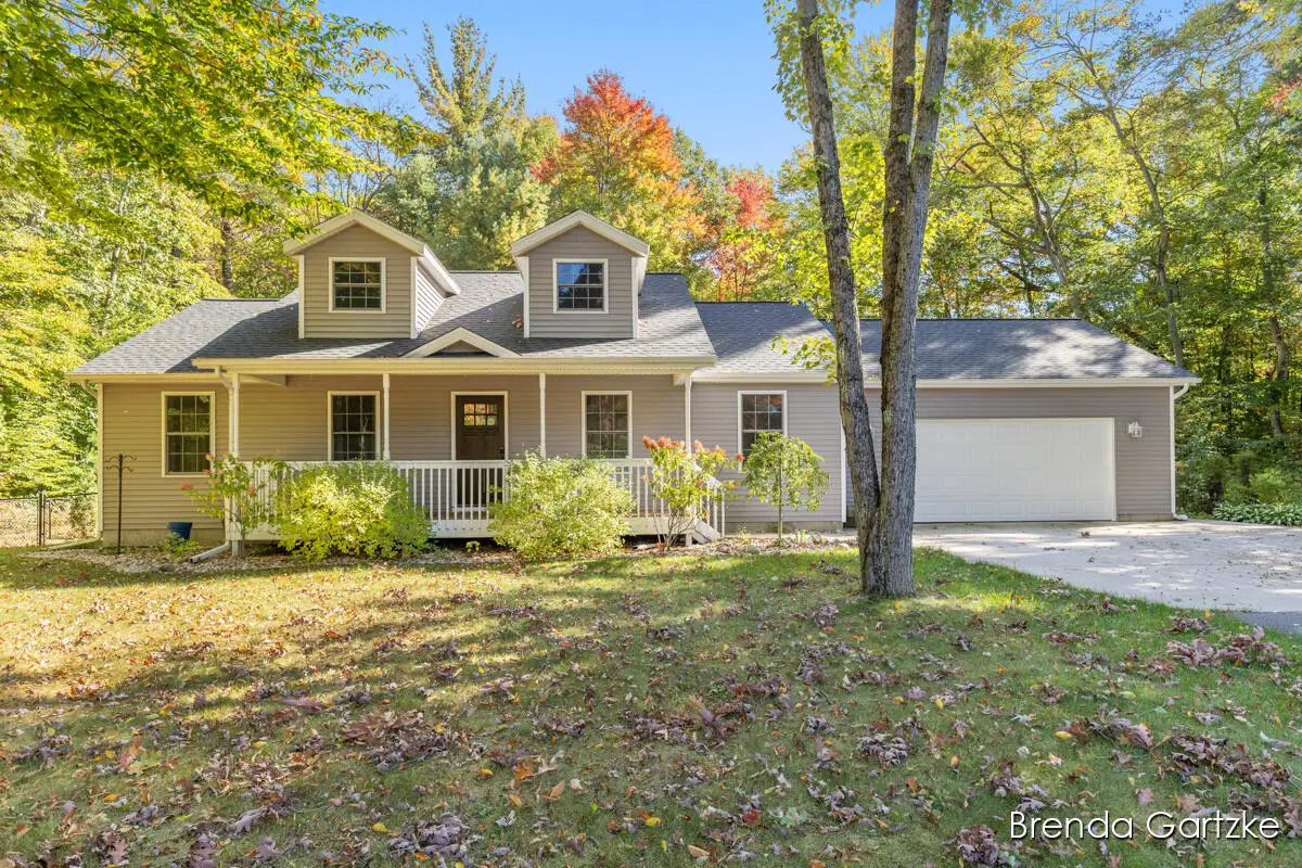 9642 Hummingbird Court, Howard City, MI 49329 - #1