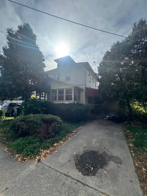 117 Smith Avenue, Lansing, MI 48910