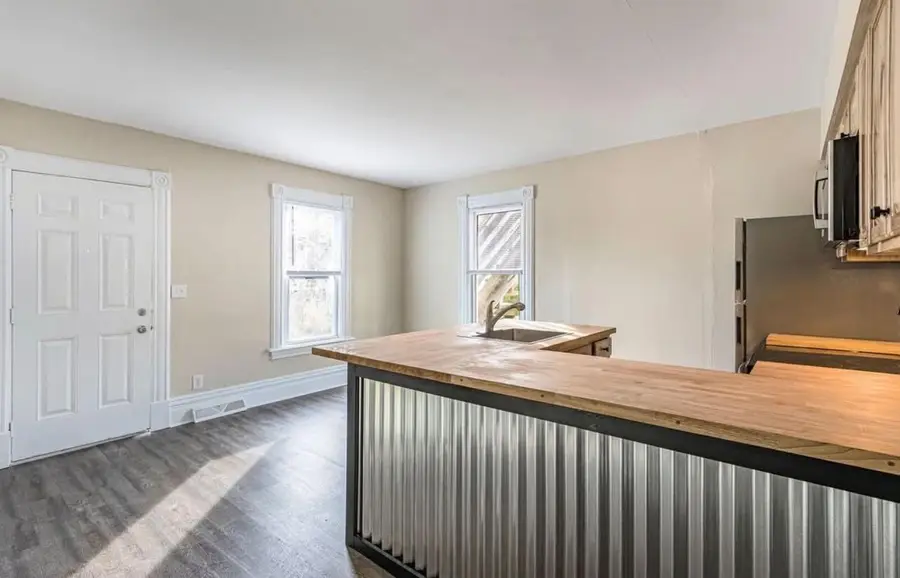 1213 Summit Avenue, Kalamazoo, MI 49006 - #3