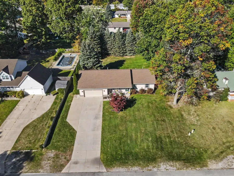 3872 Forest Edge Road, Muskegon, MI 49442 - #2