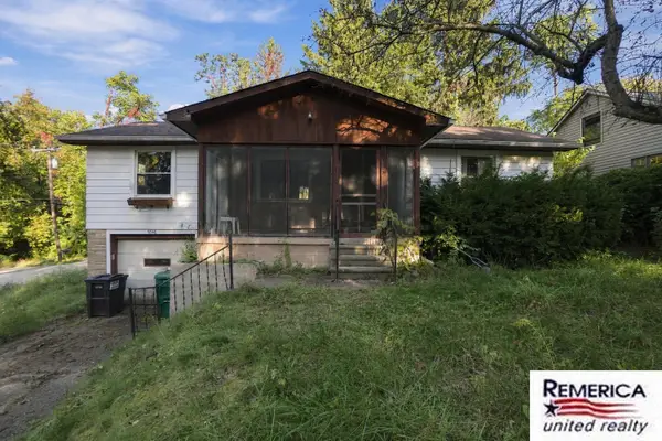 9846 Portage Lake Avenue, Pinckney, MI 48169