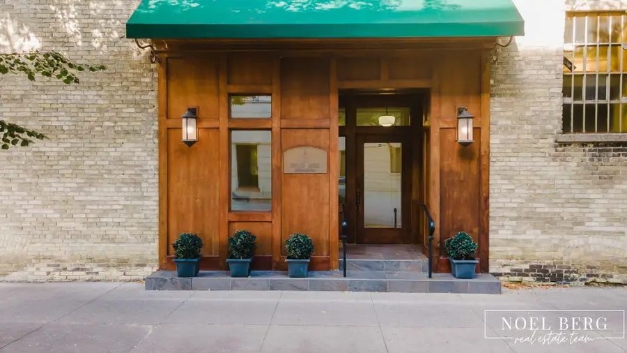 9 S 3rd Street #301, Grand Haven, MI 49417 - #2