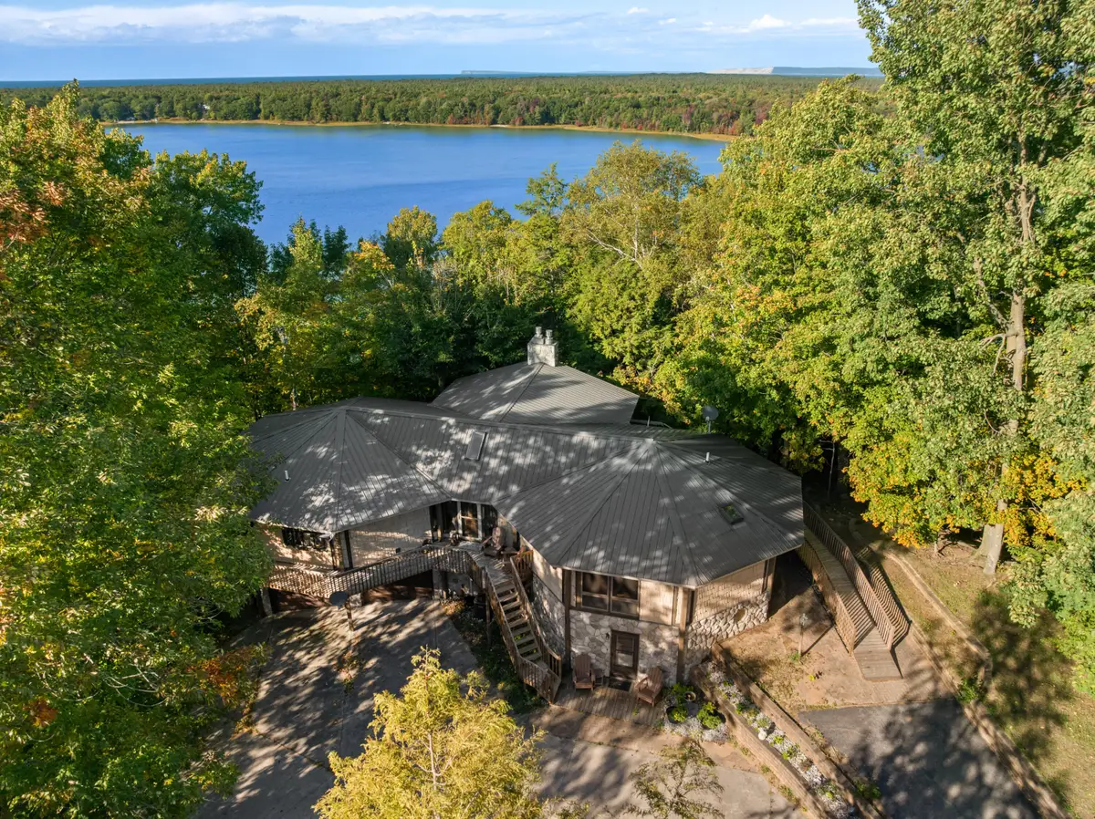 3810 Deer Ridge Trail, Beulah, MI 49617 - #1