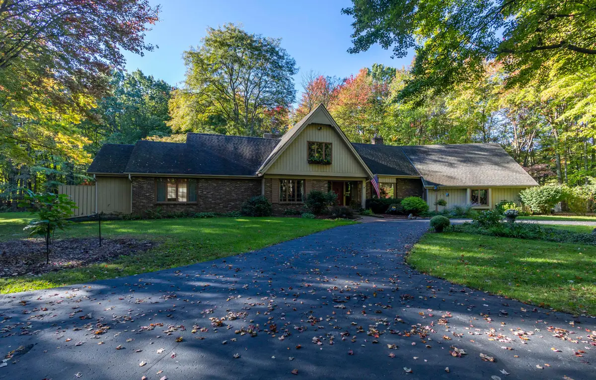4825 Buttercup Lane, Okemos, MI 48864 - #1