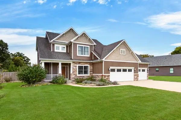 1835 Fox Prairie, St. Joseph, MI 49085