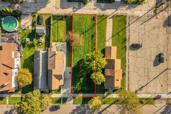 1752 Wabash Street, Detroit, MI 48216