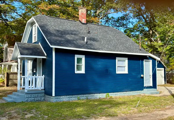 358 E Columbia Avenue, Muskegon Heights, MI 49444