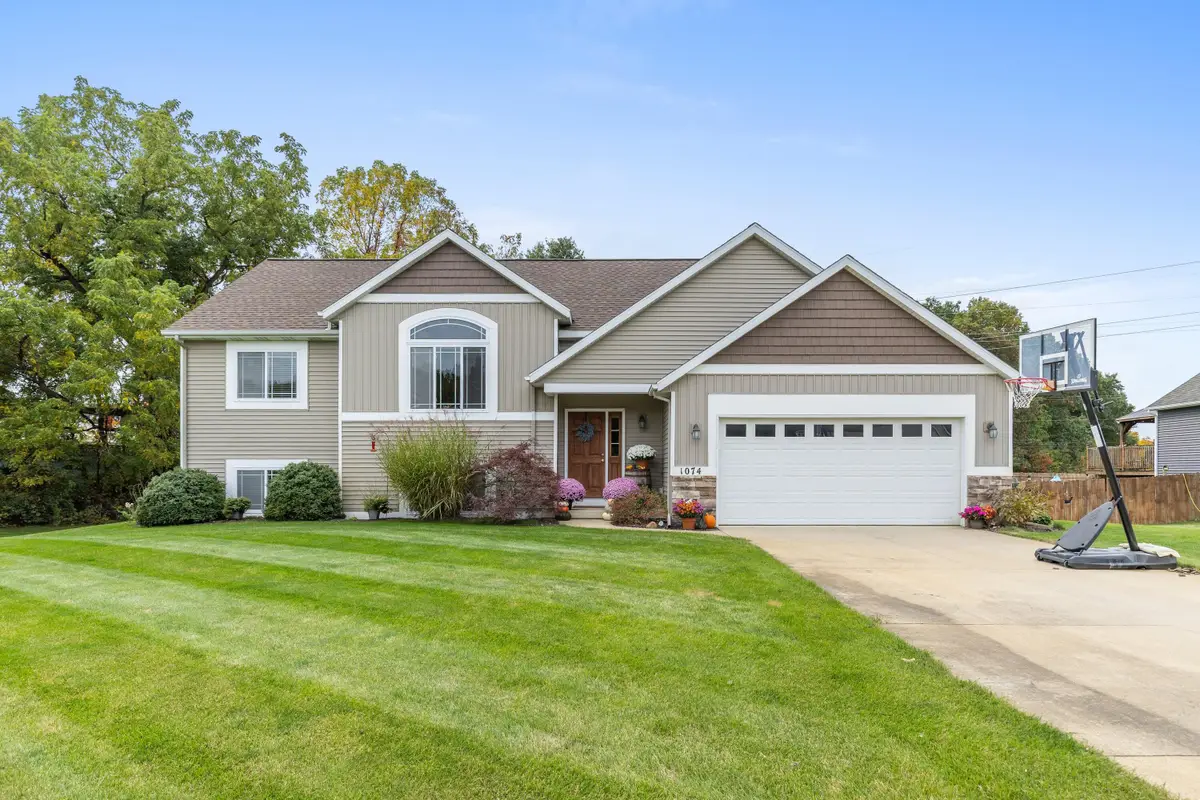 1074 Serenity Ridge Drive, Wayland, MI 49348 - #1