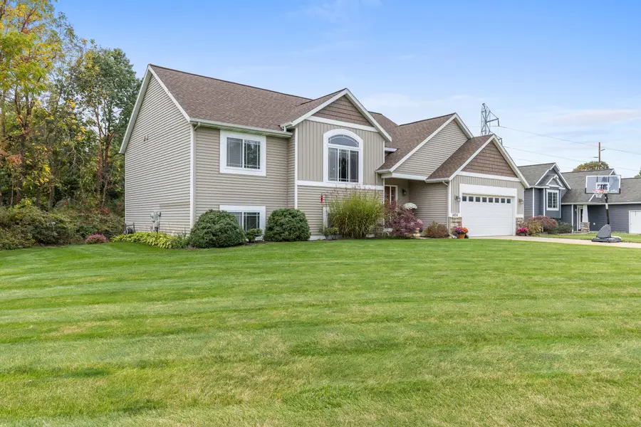 1074 Serenity Ridge Drive, Wayland, MI 49348 - #2