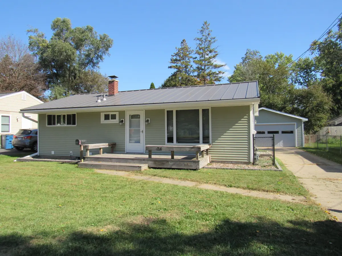 24 Roth Street, Battle Creek, MI 49015 - #1