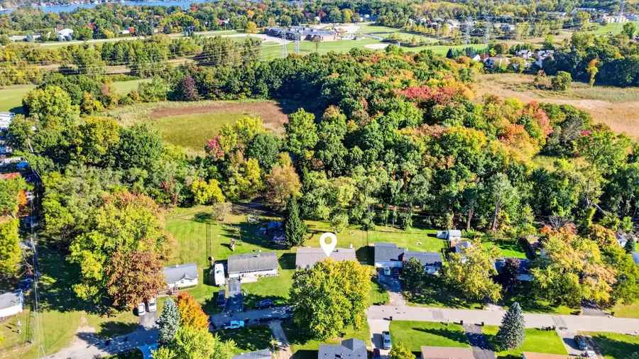 2552 Peters Street, Lake Orion, MI 48359 - #3