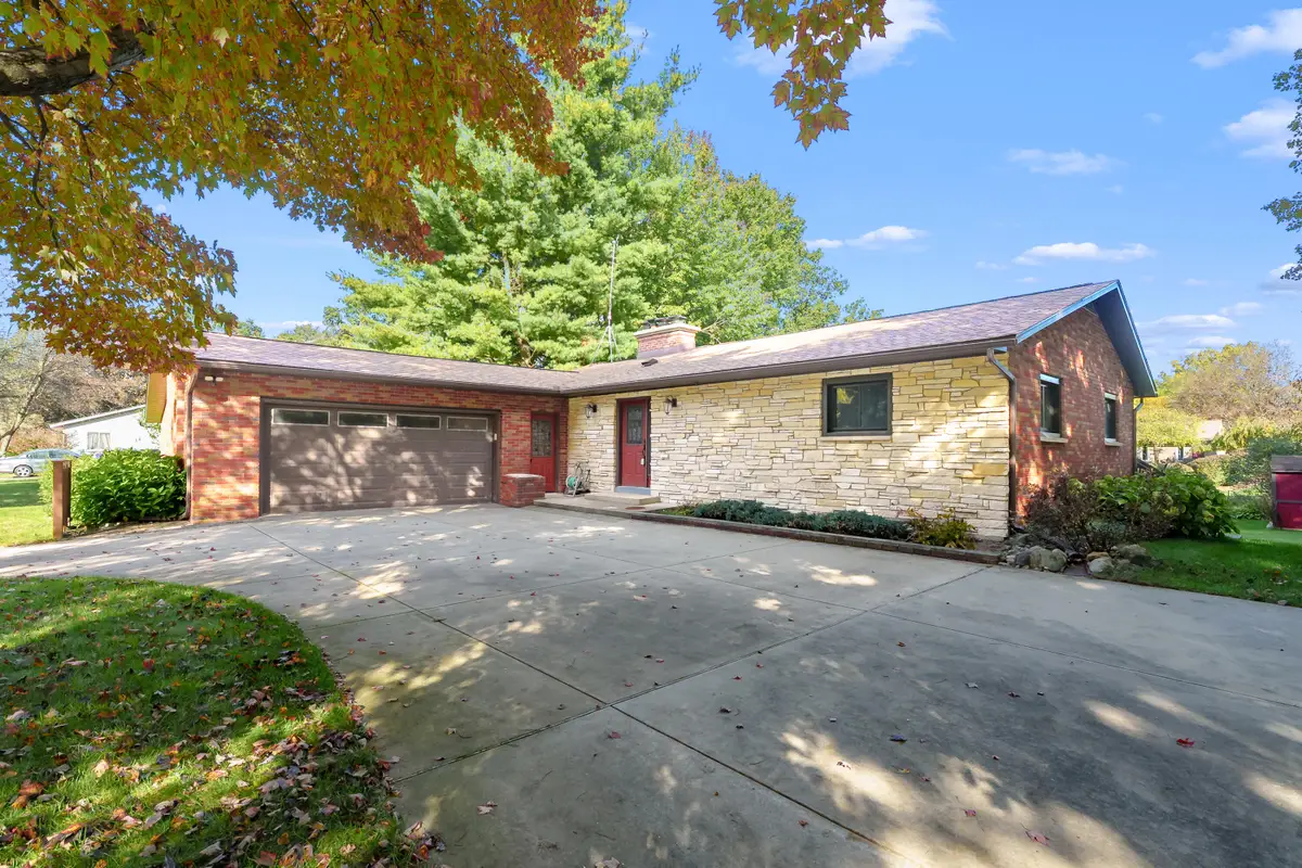 8138 Heritage Drive, Kalamazoo, MI 49009 - #1