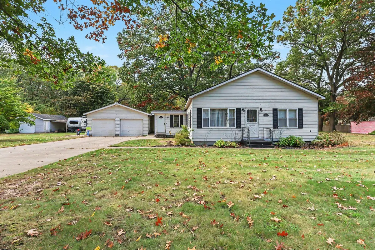 263 N Sheridan Road, Muskegon, MI 49442 - #1