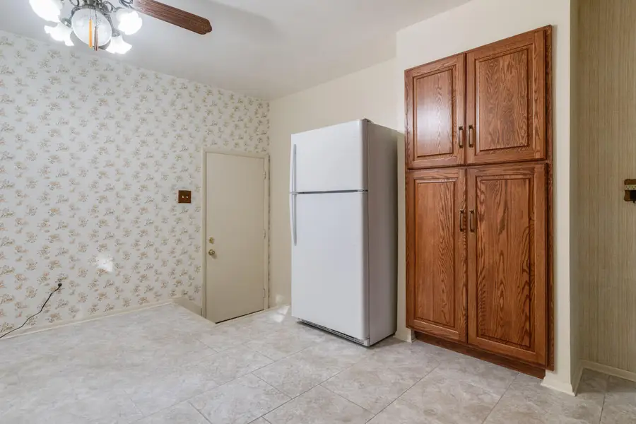 10254 Stadium Drive, Kalamazoo, MI 49009 - #3