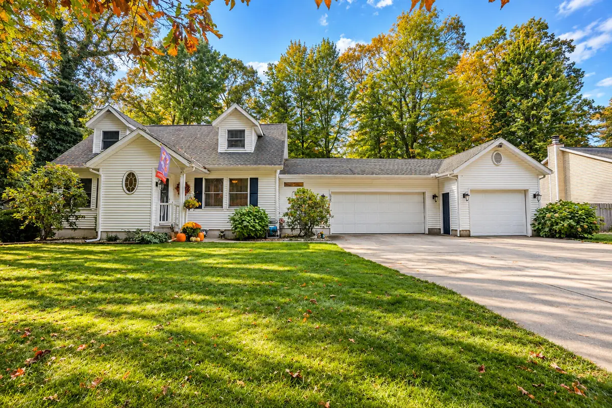 15969 Lone Pine Court, Spring Lake, MI 49456 - #1