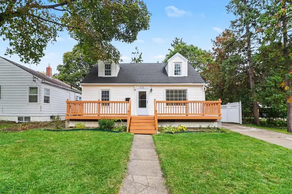 828 N Francis Avenue, Lansing, MI 48912