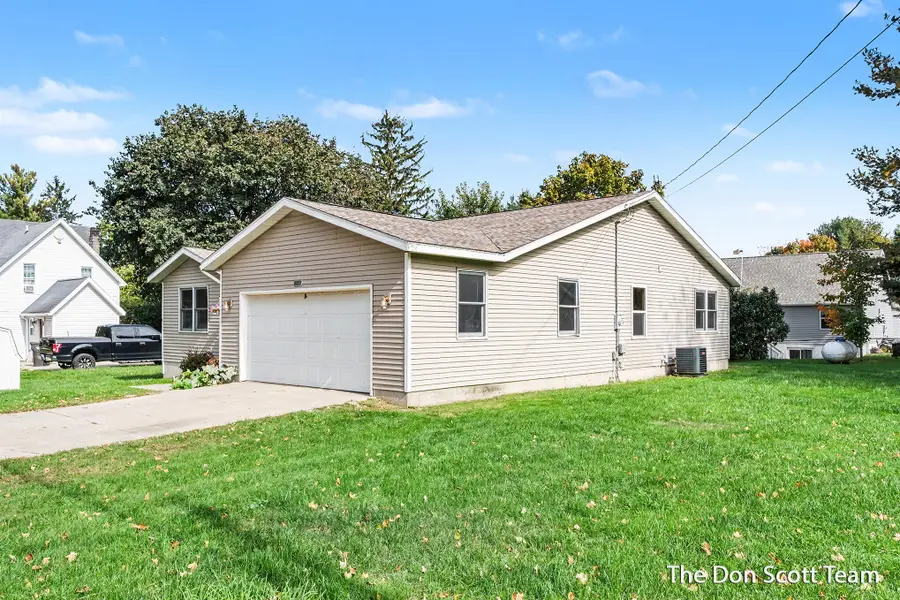 19664 Maple Avenue, Conklin, MI 49403 - #3