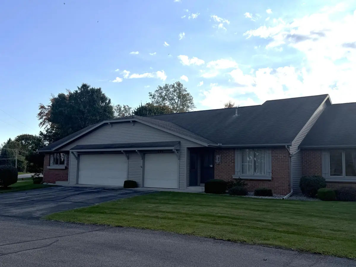 286 Molen Drive, Zeeland, MI 49464 - #1