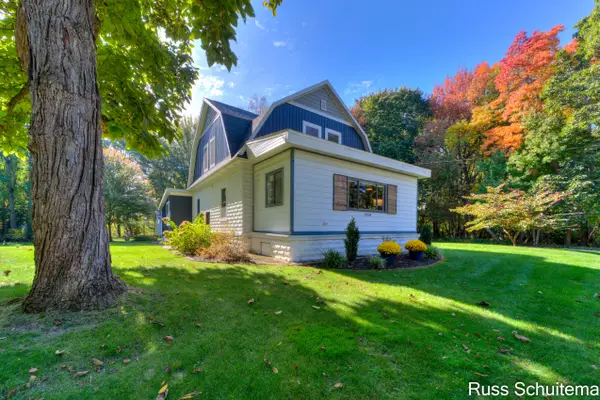 15514 State Road, Spring Lake, MI 49456