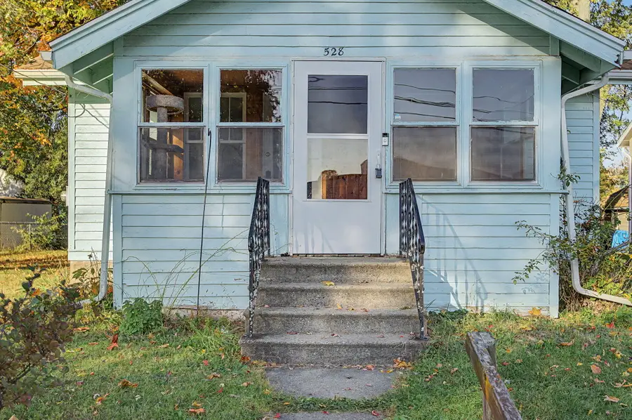528 Fern Avenue, Jackson, MI 49202 - #3