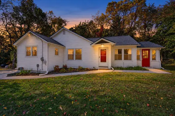325 N Kendall Avenue, Kalamazoo, MI 49006