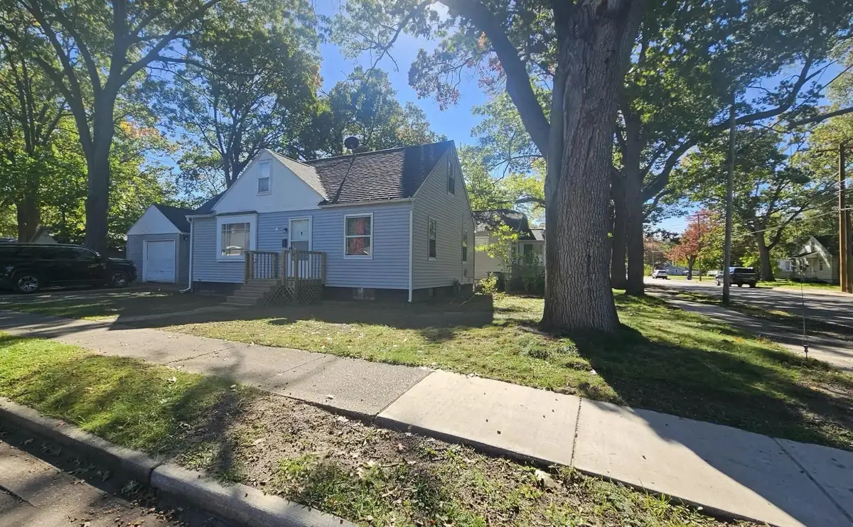 295 Amsterdam Avenue, Muskegon Heights, MI 49444 - #1