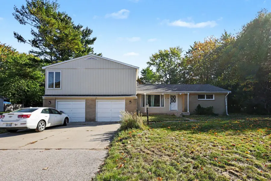 5752 Davis Road, Muskegon, MI 49441 - #2