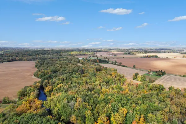 W Jackson Drive, Tekonsha, MI 49092